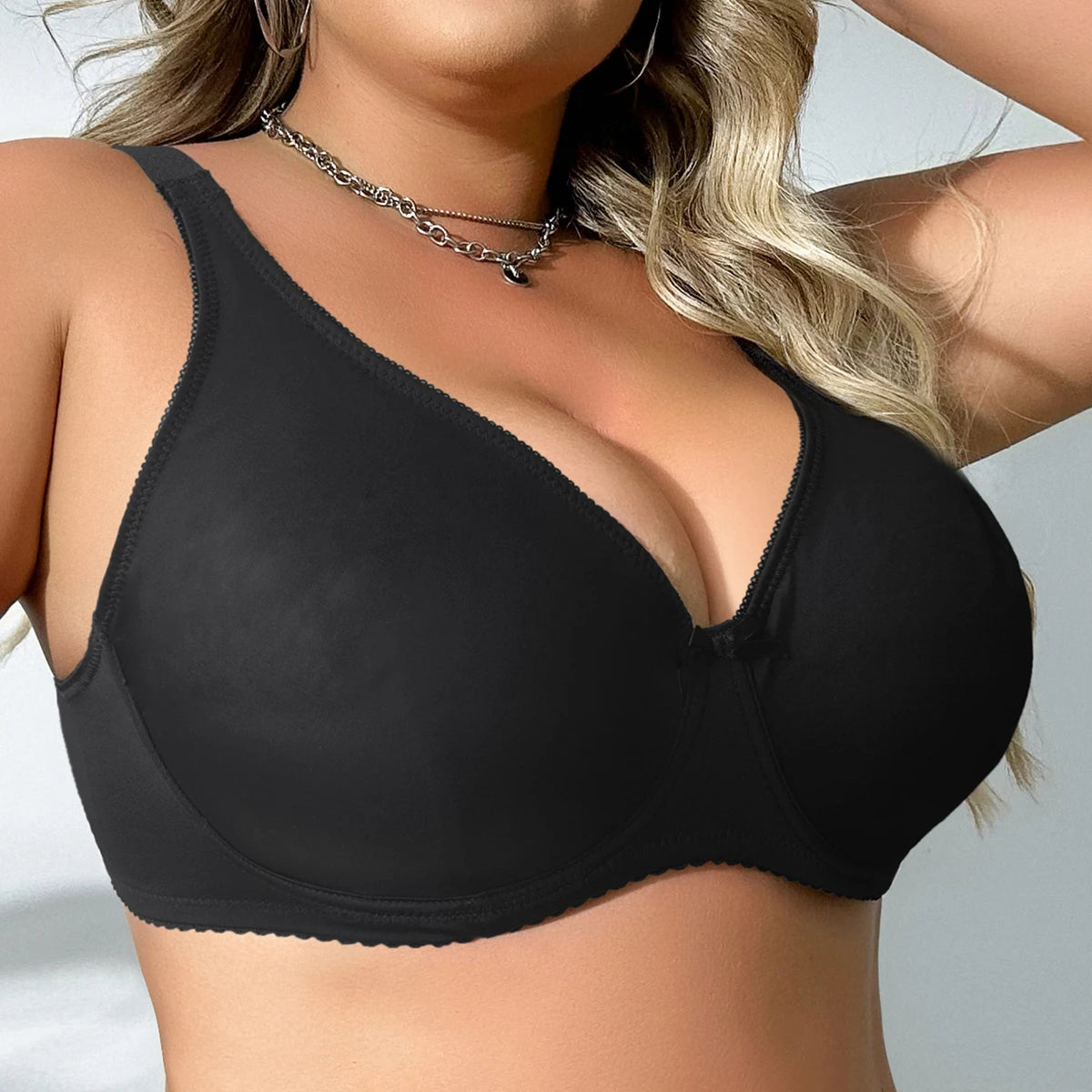 Beauwear Underwire Bra for Big Breasts in black from THONGSFORALL, featuring a comfortable and stylish design.