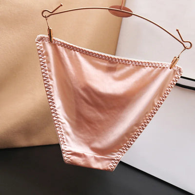 thongsforall-seamless-low-waist-breathable-panties.jpg