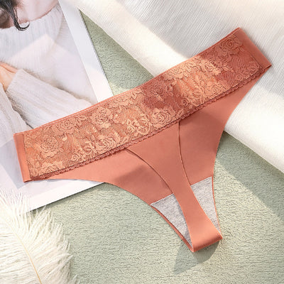 Women's Medium Low Rise Lace G-string Pants